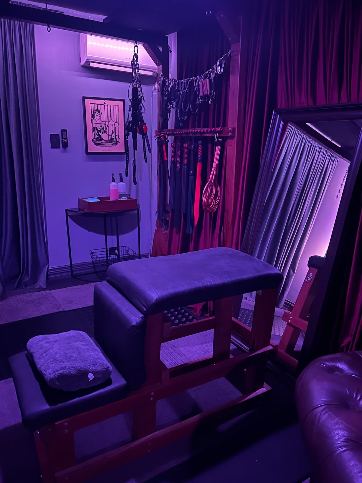 The playroom, in violet.