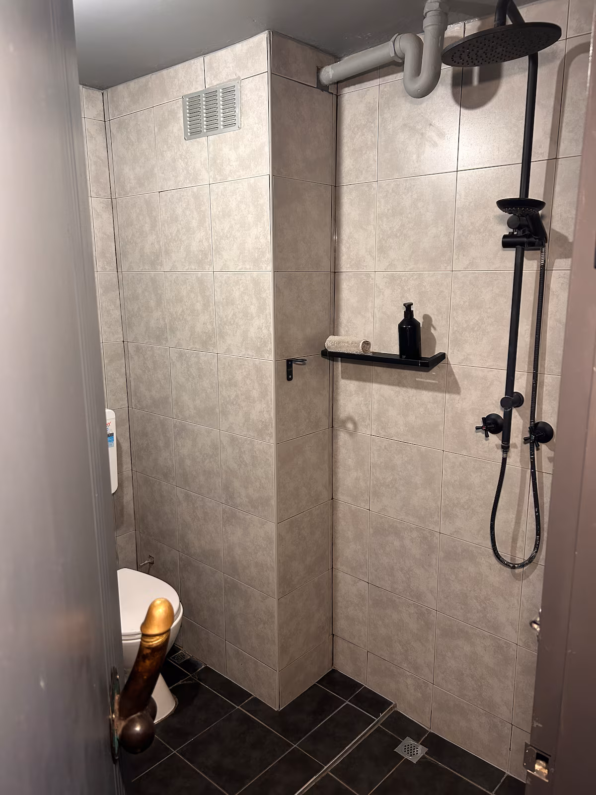The Bathroom 2